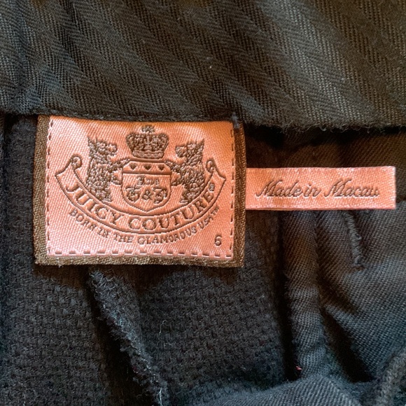 JUICY COUTURE Y2K Black Walking Shorts Bermuda Preppy Streetwear Neutral - Picture 2 of 9